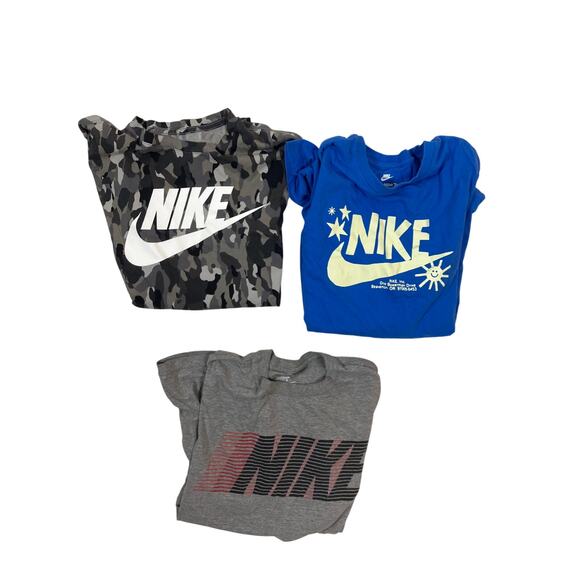 Lot of 3 Nike T Shirts Men's Medium - Picture 1 of 8